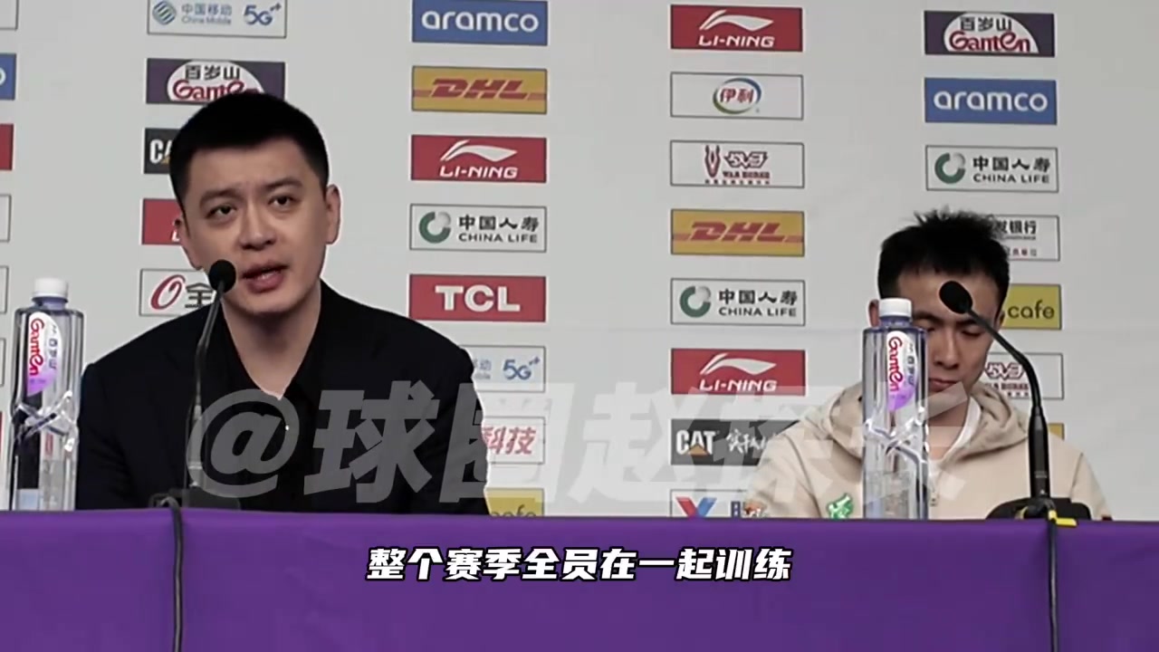 杨鸣：因为伤病&外援的原因边打边磨合 现在慢慢调整到最佳